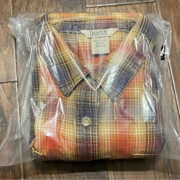 Vintage Duluth Trading Co Plaid Button Up Flannel Shirt - Picture 7 of 7